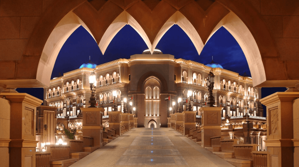 LUXURY HOTEL INTERIOR DESIGN IN THE UAE | OPULENCE & INNOVATION ACROSS EMIRATES