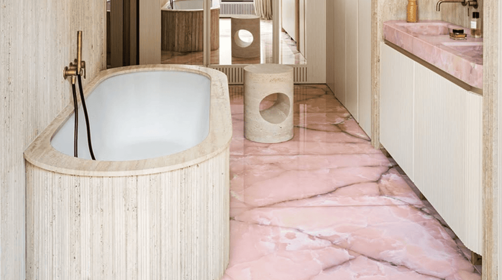 SMALL BATHROOM IDEAS: SMART HARDWARE TIPS FOR COMPACT SPACES