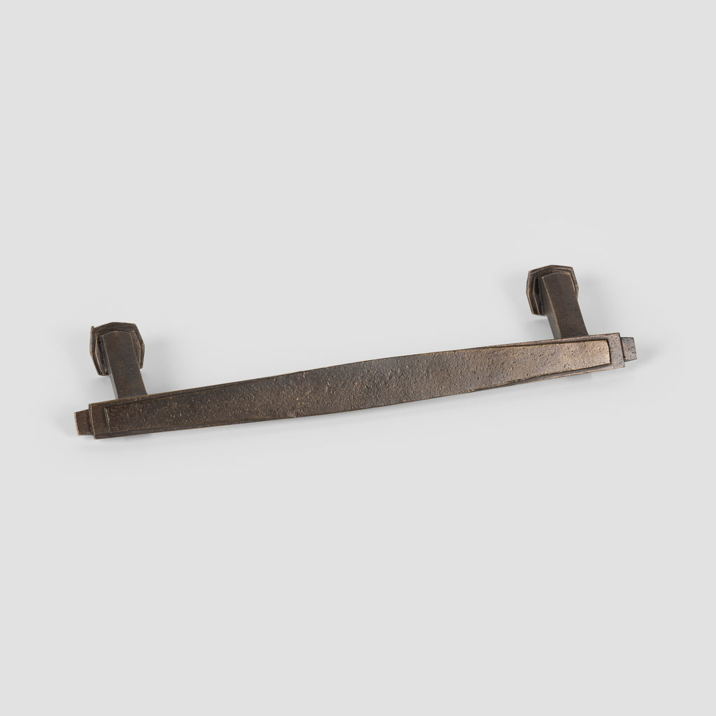 Chareau Bronze Pull – Enduring Sophistication in Warm Bronze - Poignees D'Amour French Quincaillerie