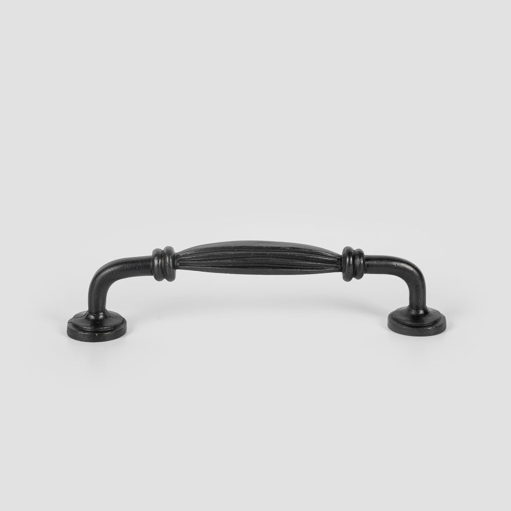 Groult Carbon Black Pull – Bold Art Deco Design in Carbon Black - Poignees D'Amour French Quincaillerie