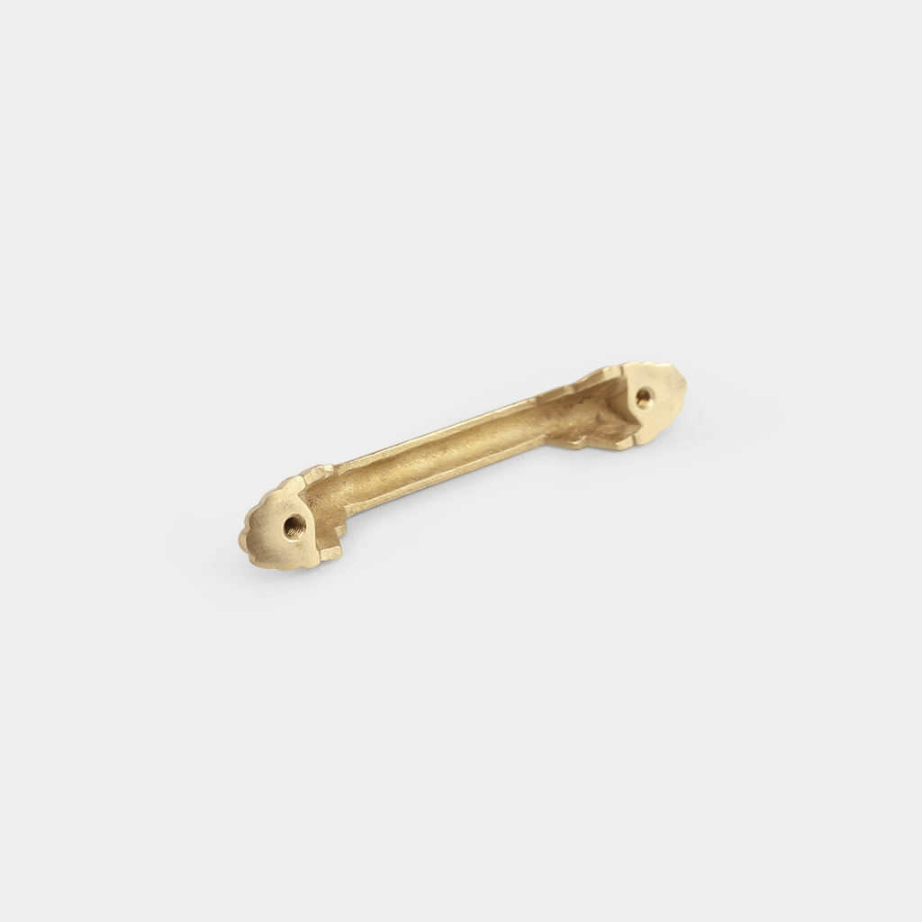 Guimard small luxury brass pull, adding refined elegance to your furnishings.