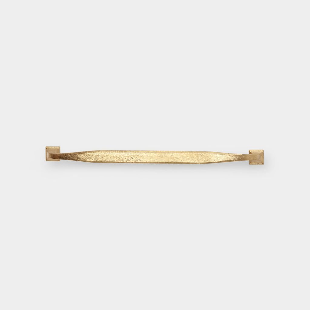 Legrain Luxury brass pull bar, radiating sophistication and elegance