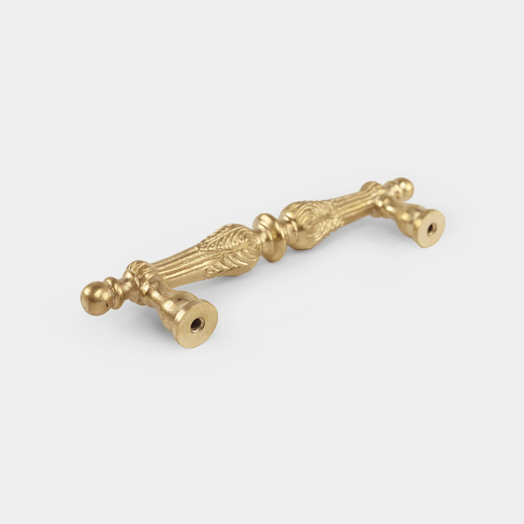 Lepautre Luxury brass pull bar, epitomizing timeless elegance and sophistication