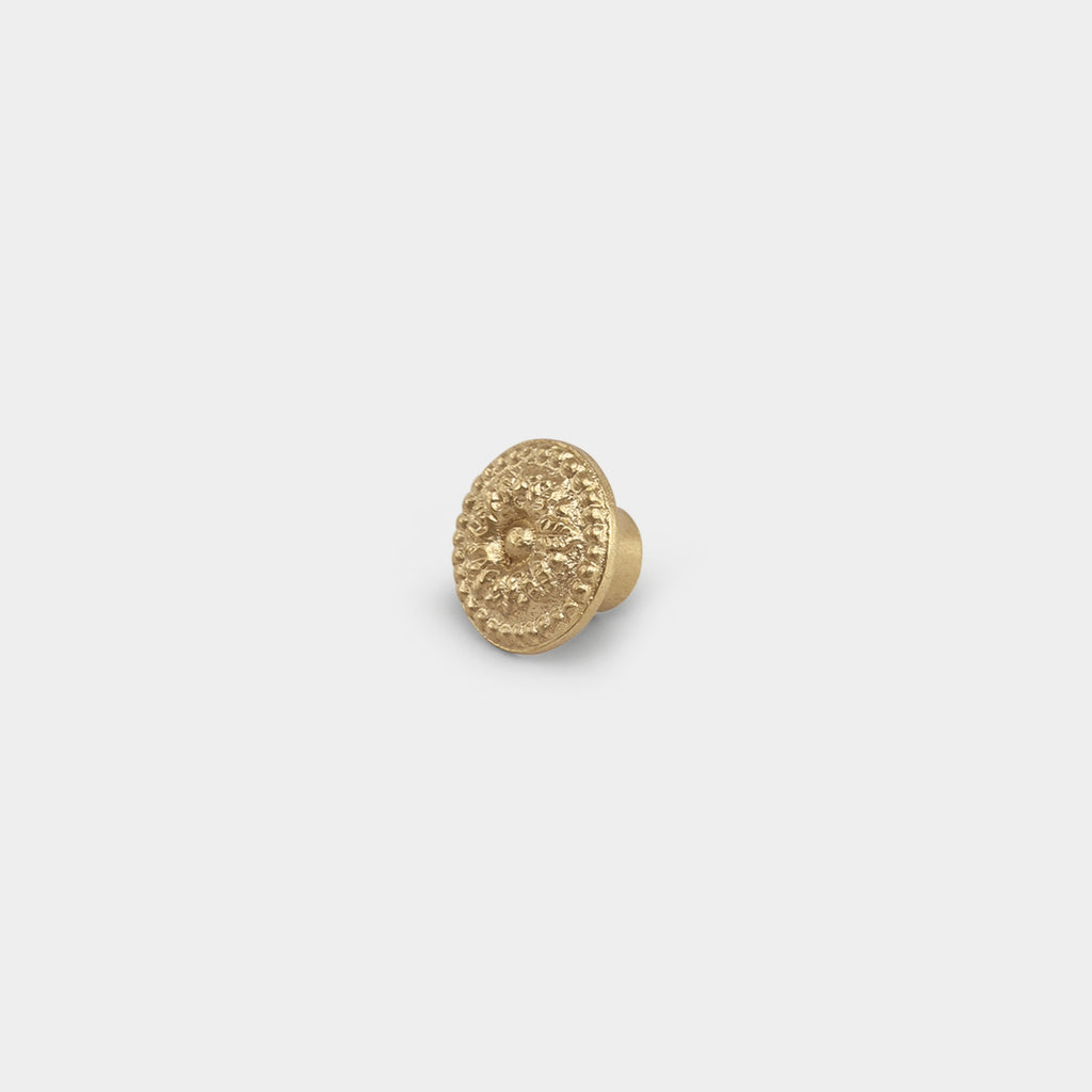 Remon Small Brass Knob - Elegant Hardware for Delicate Touches